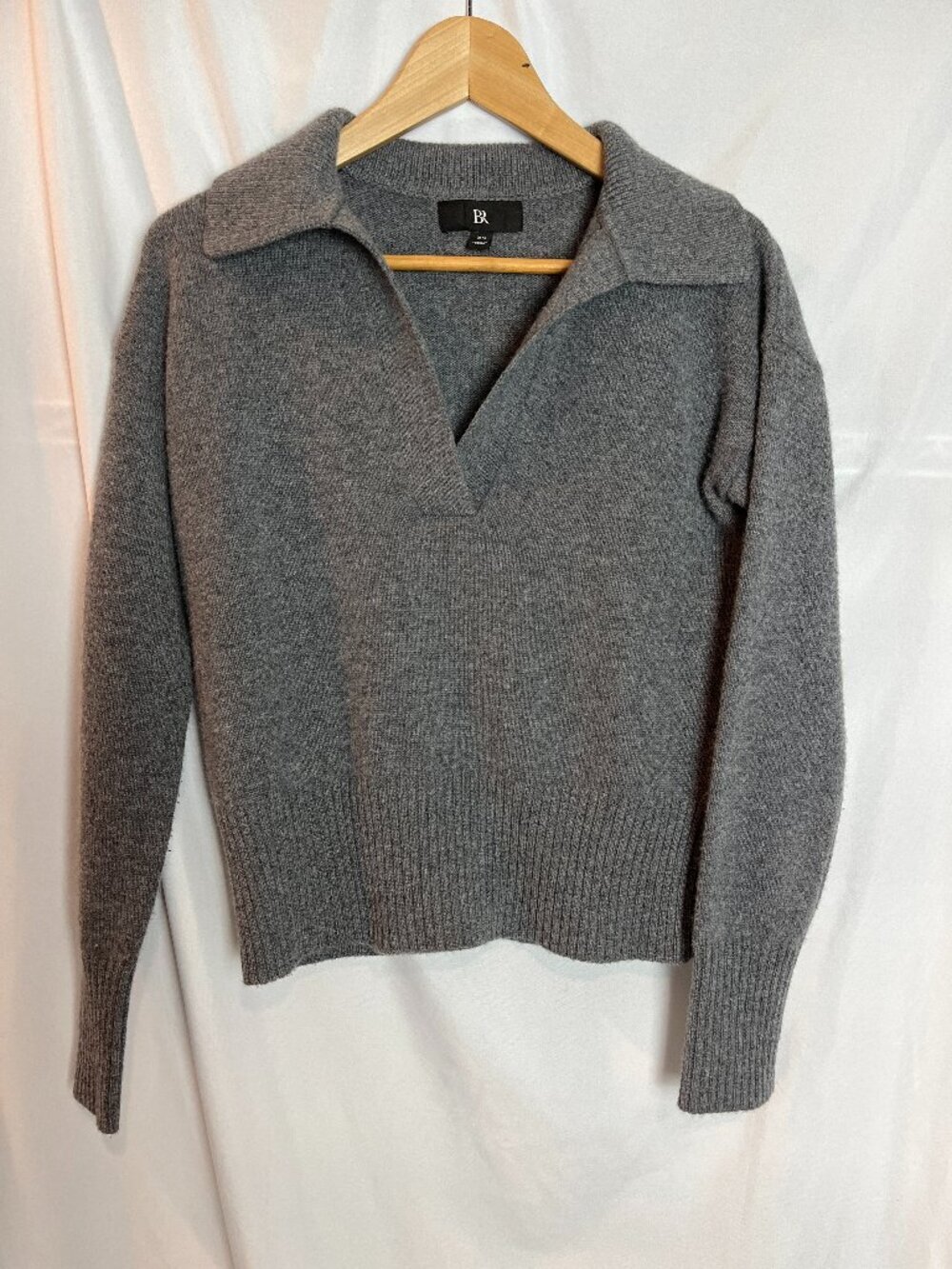 Women's Grey Banana Republic Cashmere Pullover Sweater Size XS